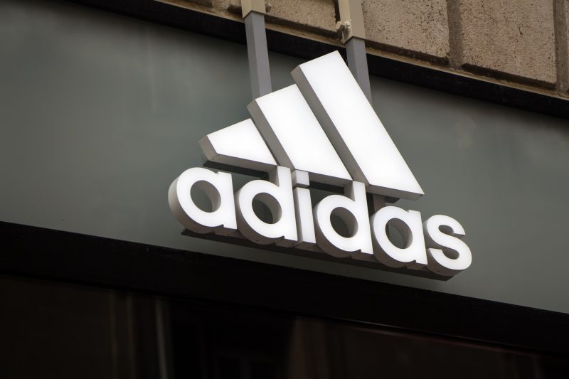 adidas(アディダス)、NFTプロジェクトコラボ|コラボアパレルが間もなく登場 adidas(アディダス)、NFTプロジェクトコラボ|コラボアパレルが間もなく登場