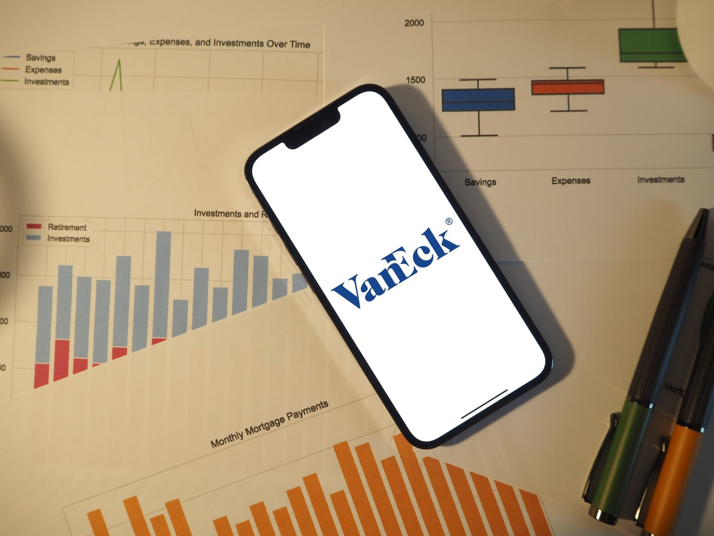 VanEck、イーサリアムETFの手数料を当面無料に