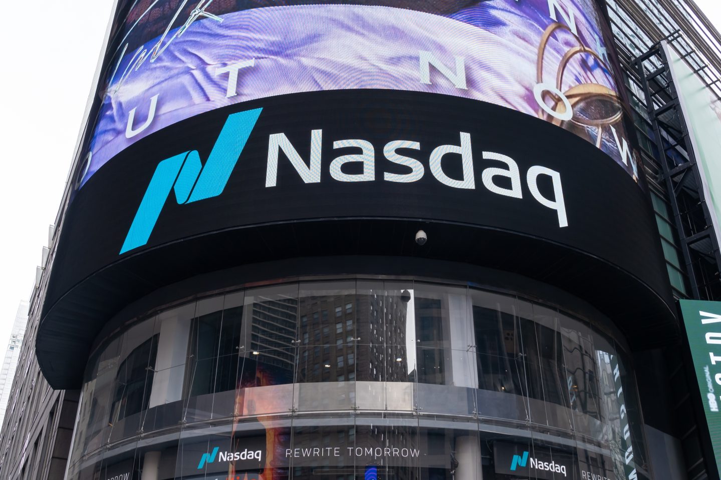 ナスダックISE、ビットコインとイーサリアムの現物ETFオプション取引の提案を取り下げ