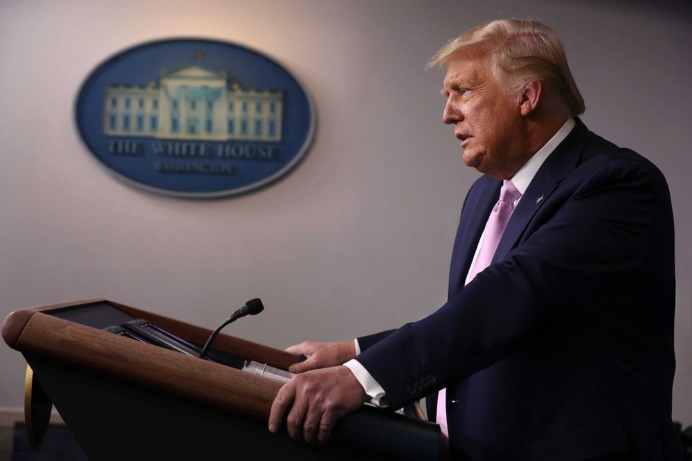 トランプ新関税と景気後退リスクが仮想通貨市場に与える影響 トランプ新関税と景気後退リスクが仮想通貨市場に与える影響