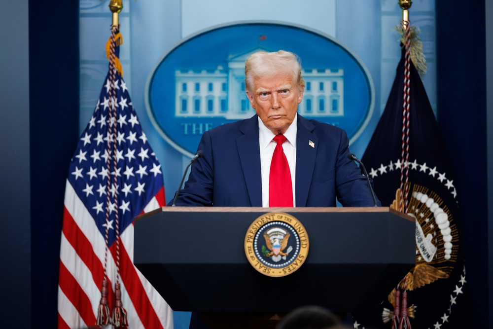 トランプ大統領に利益相反疑惑、暗号資産規制法案「GENIUS Act」否決の裏側とは トランプ大統領に利益相反疑惑、暗号資産規制法案「GENIUS Act」否決の裏側とは